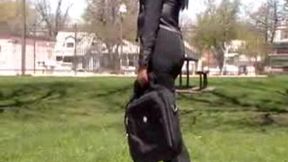 nilou s cellphone crushing limo wait-nilou achtland