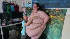 Stripping and Caressing SSBBW
