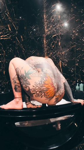 How Do I Look Bouncing on This Darling?