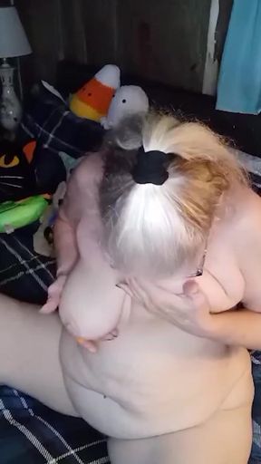 Come Fuck Mommy! Hot MILF Finishes Her Yoga Then Pleases Her Pussy To A Good Orgasm!   Clip 1
