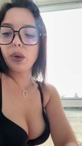 Slow puffs, soft moans, and a little eye contact… bet you’ll replay this one 😘