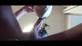 i am so good at giving blowjobs that it only takes 5 minutes to go from a limp cock to a cumshot in my mouth