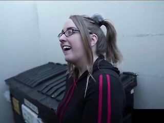 Sloppy BJ Behind Back Alley Dumpster! Andi Ray Drains Rome Major's BBC