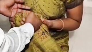 komal Bhabhi Fucked By House Onwer