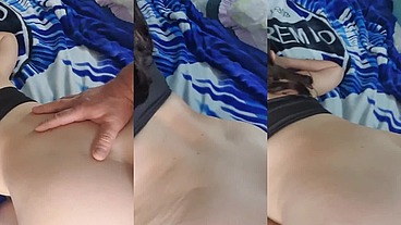 TIUZAO SEMPRE EM AVENTURAS COM NOVINHA DESSA VEZ TRANSOU COM SUA VIZINHA NOVINHA MUNTO GOSTOSA O COROA GOZOU DENTRO ELA TAVA COM MUITO TEZAO