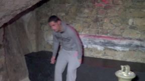 un hetero curieux de paris baise un gay pour une nouvelle experience sexuelle