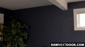 RawNextDoor.com - Quin Quire's shower spy