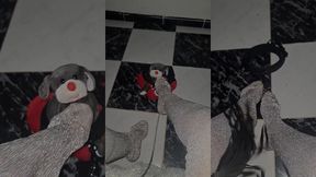 اجي لمك المدلول بوس رجيلات لالاك 👑 my feet 👅