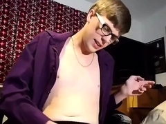 Twink sissy femboy cum