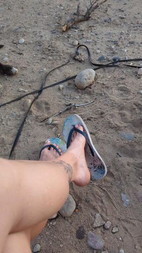 A Little Flip-flop Dangling