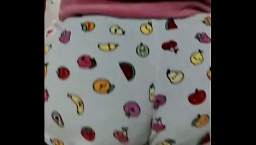 Barbie uses cum for lip gloss after making bbc bust