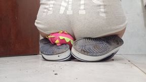 Free stone under my ass