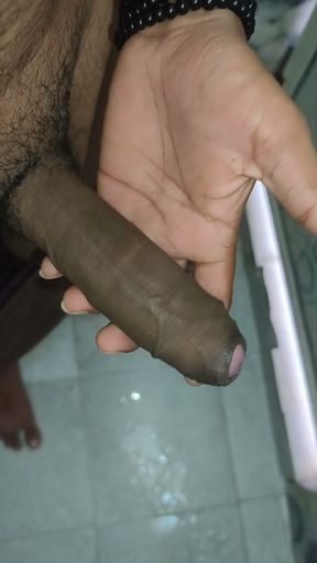 Girlfriend Ne mana kar diya to Hath se kam chal raha hai