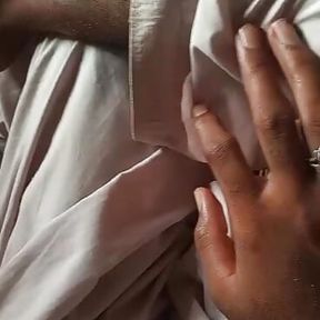 XXX sex bhabhi bxhd nkavsvs jzi. Skhs d xjsvs d js