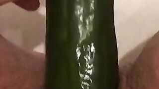 cucumber time.. filling my twat