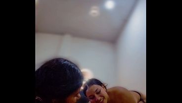 FULL BLOWN SLUT FEST 2 CHICAS VS 1 BBC