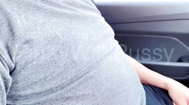 Filipina student gets fucked deep in car after class creampie overflow