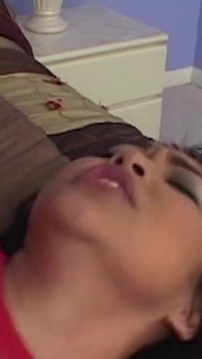 Asian MILF Mika Tan