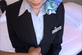 Elegant Flight Attendant Ryu Delivers a Performance Filled with Beauty and Passion - 1