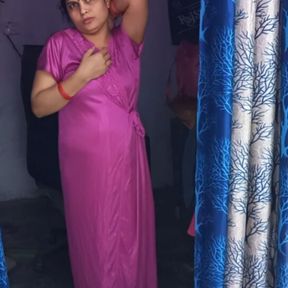 Cute Indian couple secretly having sex in red nightie