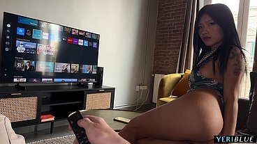 I caught my stepsister masturbating in the toilet and i creampie her