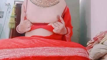 Indian Gay Crossdresser real xxx sex in red Saree hard fuck