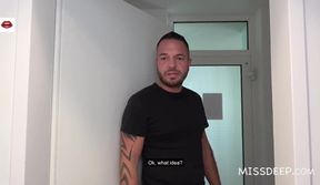 Hot MILF neighbor fucks hard while I'm on the phone - German amateur