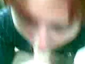 Russian Amateur Teacher Gives Blowjob in Car for Cash