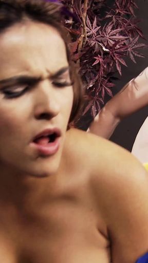 Iconic moment from "brunette milf als schneewitchen verkleidet uebt sich im deepthroat"