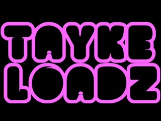 Ideal College Teen Rubs Clitoris Whilst Getting Creampied