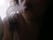 Fumando con mis guantes