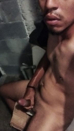 I Move My Tongue While I Pull It