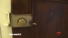 Tight Asian need big dildo