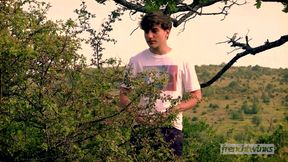 French twinks go on exhibitionist hiking fuck trip