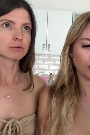 Healthy Life Style and Ayurveda Life Talk Gina Gerson and Maya Rose
