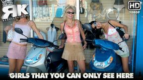 Hooters On Scooters