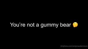 Macrophilia - you’re not a gummy bear! Vore