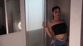 Wetting Myjeans in the Shower