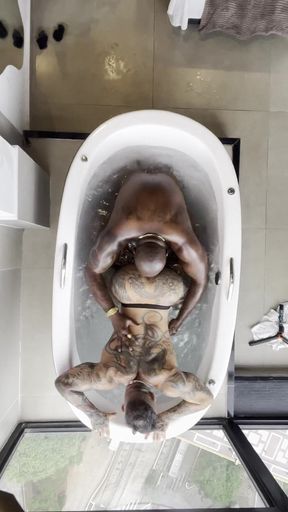 Muscle Body Builder Slut Gets Fucked By BBC!