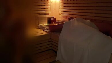 Public sauna flashing stangers | huge cumshot