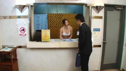 Japanese Beauty Serves Executives at Brothel Spa – Deep Inside Action