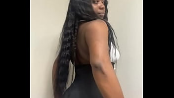 DarkChocolateBarbie ass shaking compilation 1