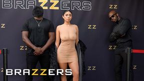 Violet Myers, Mannie Coco And Ready Red In Myers And Her Husband Arrive On The Red Carpet, Ready To Shock The World , Droppin