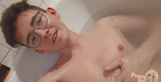 New Bath Video See Me Teasing You Inside the Bathtub! Showing You My Ass, Nipples and Dick...