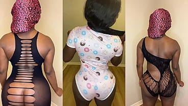DarkChocolateBarbie ass shaking compilation 4