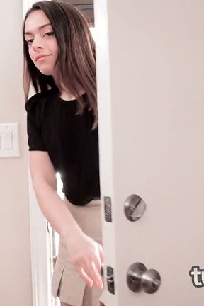 Tug Casting Sophia Burns Personal Assistant Handjob Audition