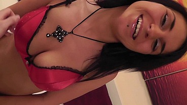 12 - 1 Babe fucks for cumshot