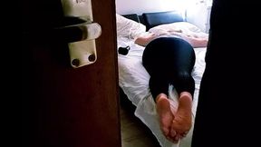 Husband caught the wife masturbating and fucking in bed