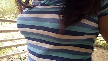 Widow seduces boyfriend on the farm and invites him to fuck