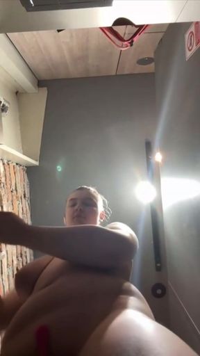 Epic moment from &quot;Extreme masturbate in the locker room&quot;